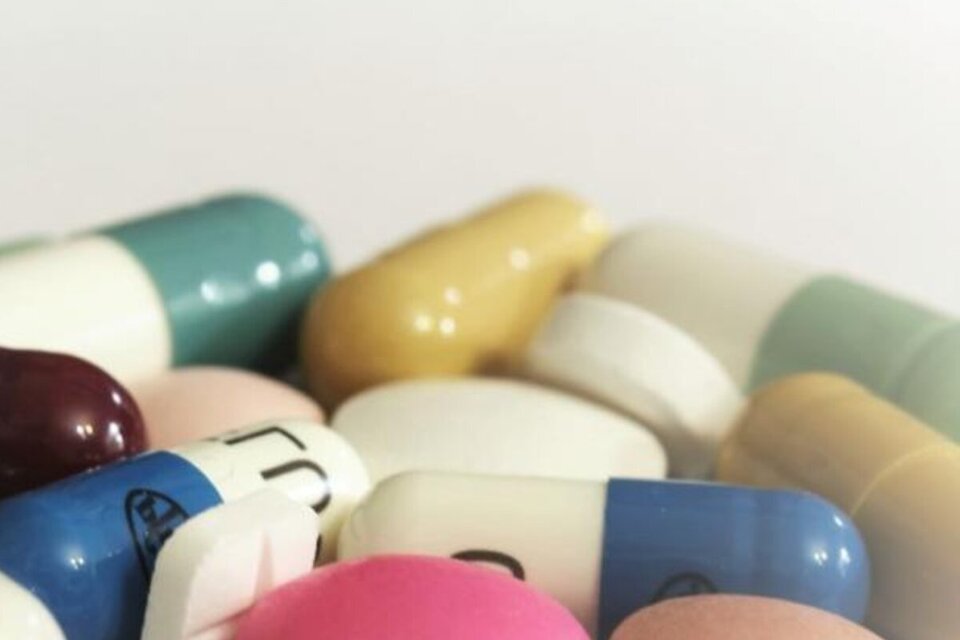 Inflación: farmacéuticos advierten por la caída en el uso de medicamentos 