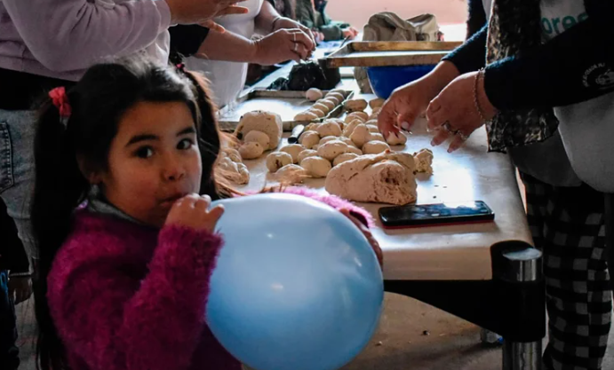 Aumentó la malnutrición en los barrios populares y ya alcanza casi a la mitad de los niños y jóvenes